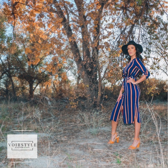 CHIC NAVY STRIPED BUTTON UP MIDI DRESS - Picture 3 of 8